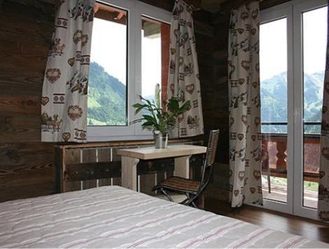 Arc En Ciel Hotel Chatel Exterior photo